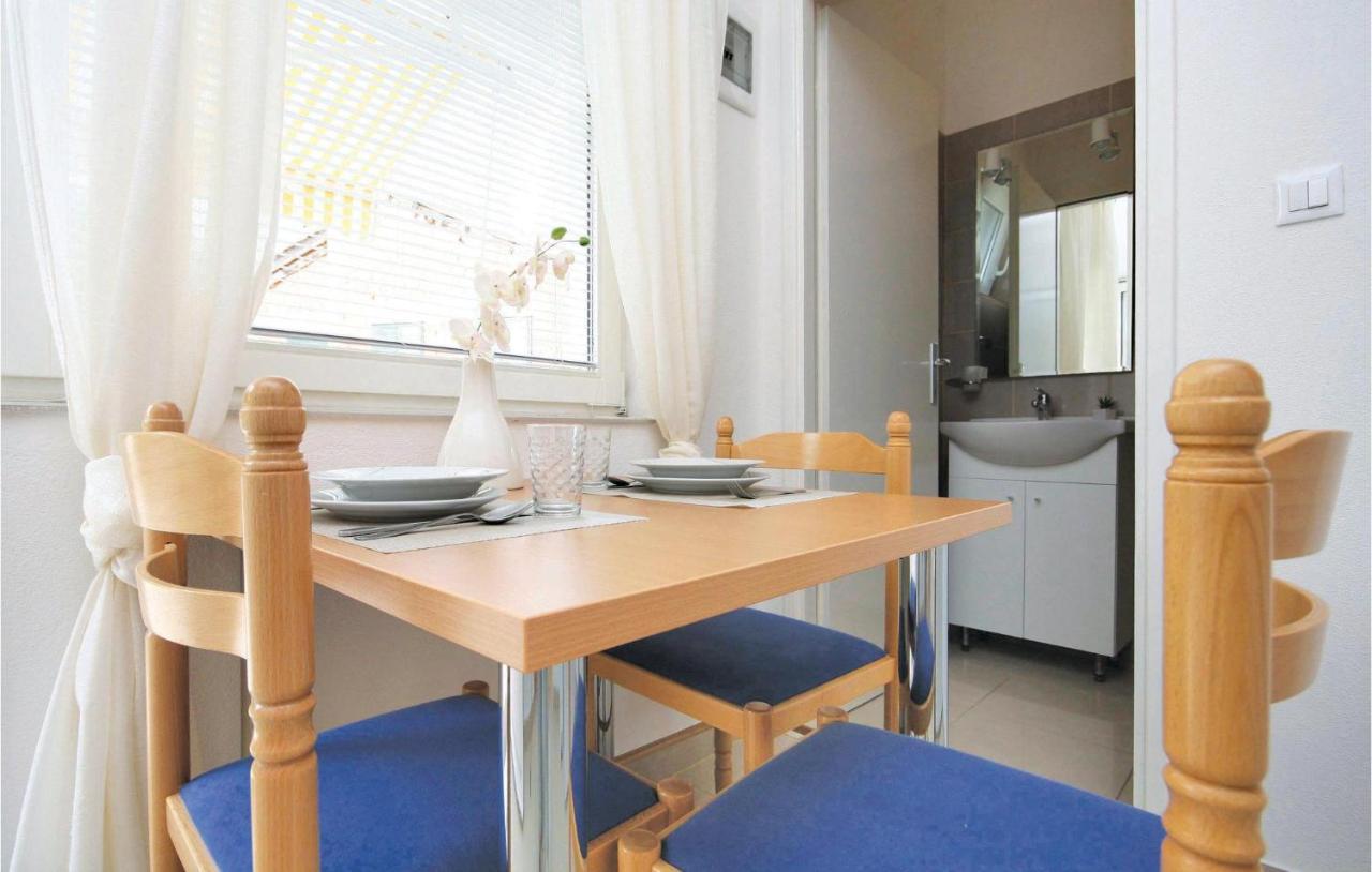 Apartment Raslina Lxvi Ngoại thất bức ảnh
