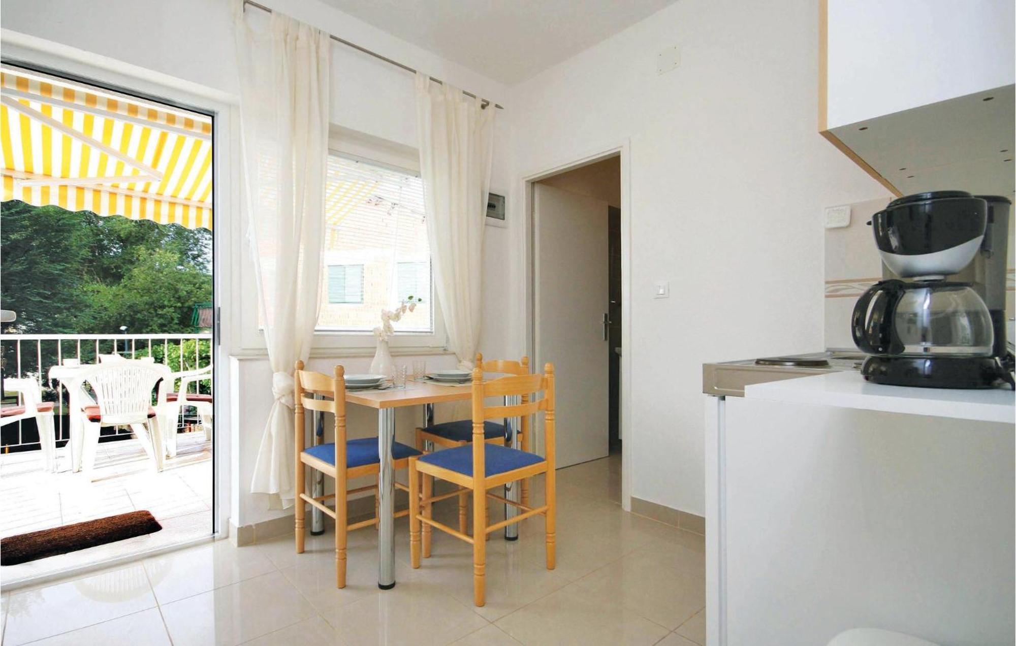 Apartment Raslina Lxvi Ngoại thất bức ảnh